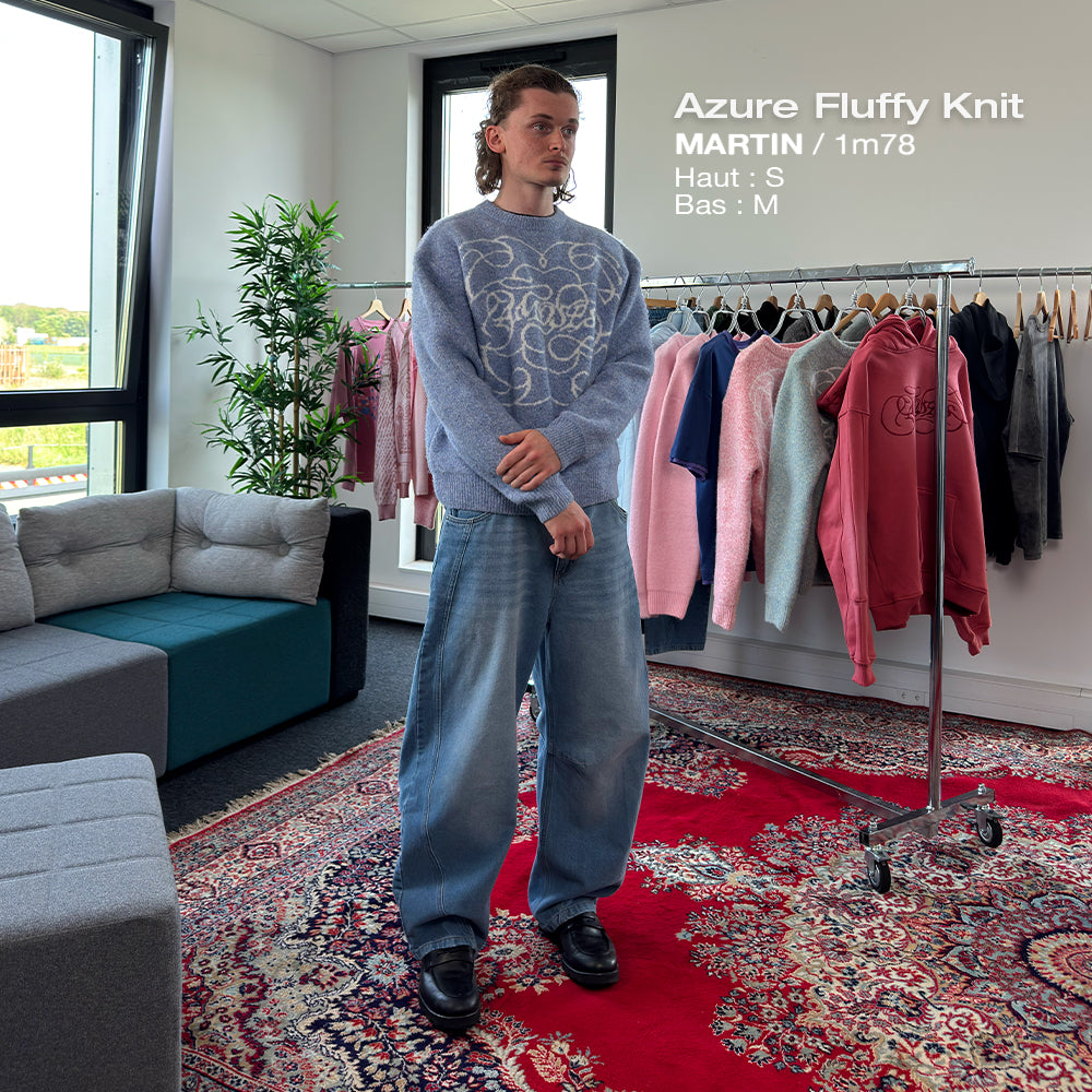 AZURE FLUFFY KNIT