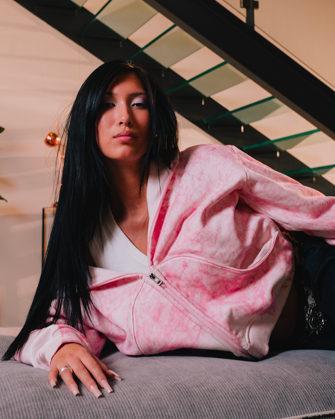 CHERRY ZIP-HOODIE